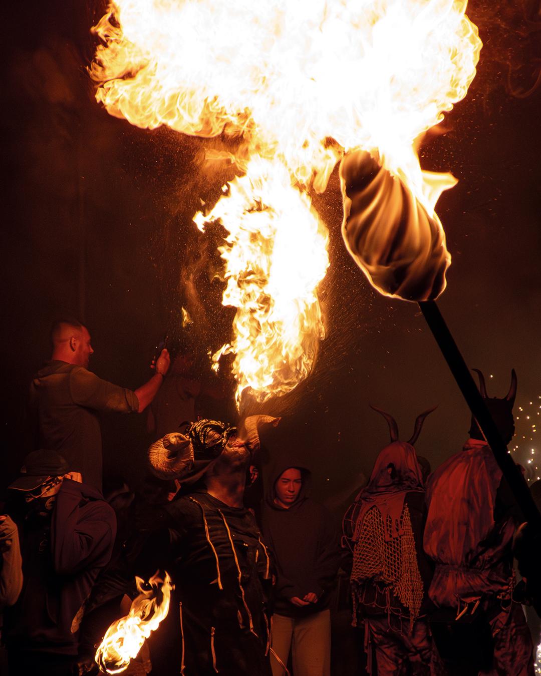 Jugar con fuego es cosa de dimonis 👹❤️‍🔥